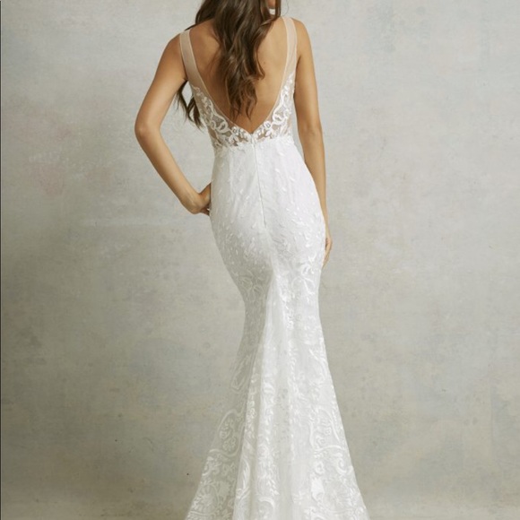 Tara Lauren Farrow wedding gown size 0 - Picture 2 of 5